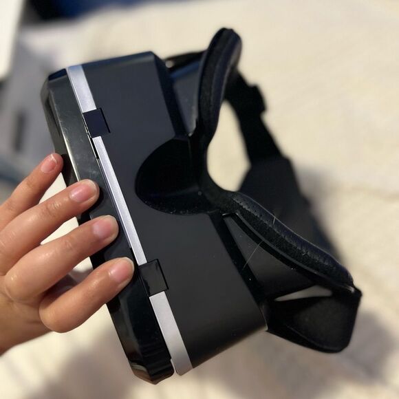 VR headset - Picture 4 of 7